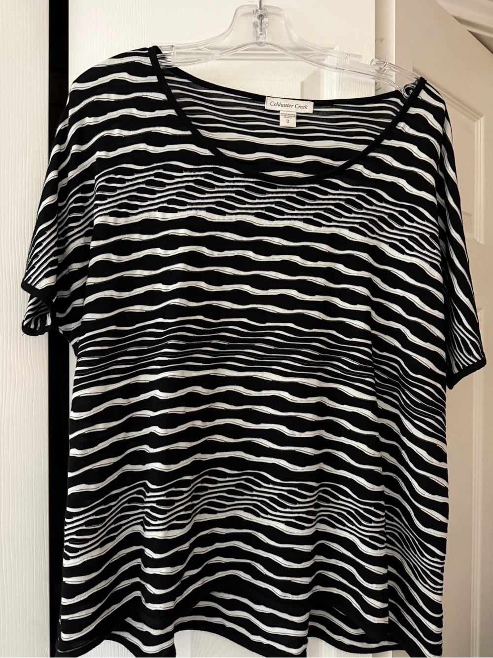 Coldwater Creek Black & White Wave-Stripe Short Sleeve Tee